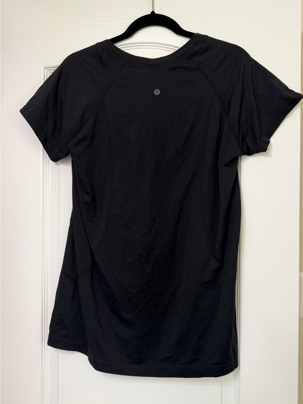 lululemon Swiftly Tech Short-Sleeve Shirt
2.0 *Hip Length